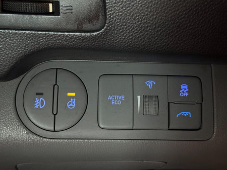 Hyundai Starex — photo 17