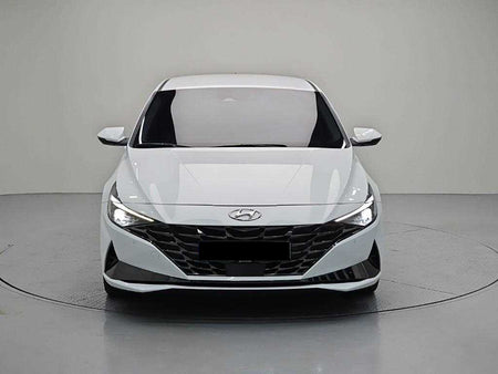 Hyundai Avante — photo 02