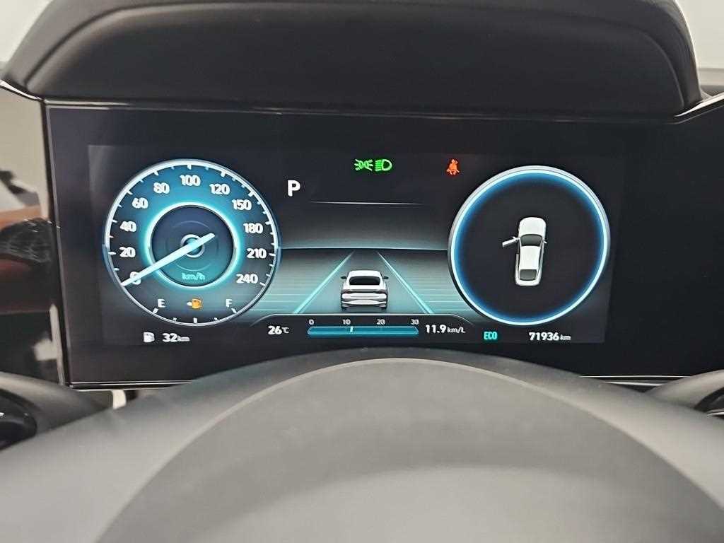 Hyundai Avante — photo 06