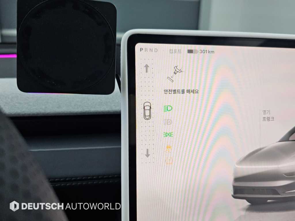 Tesla Model Y — photo 09