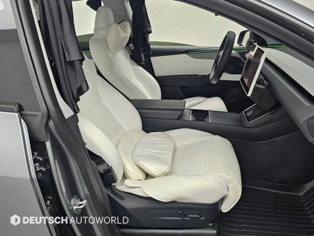 Tesla Model Y — photo 10