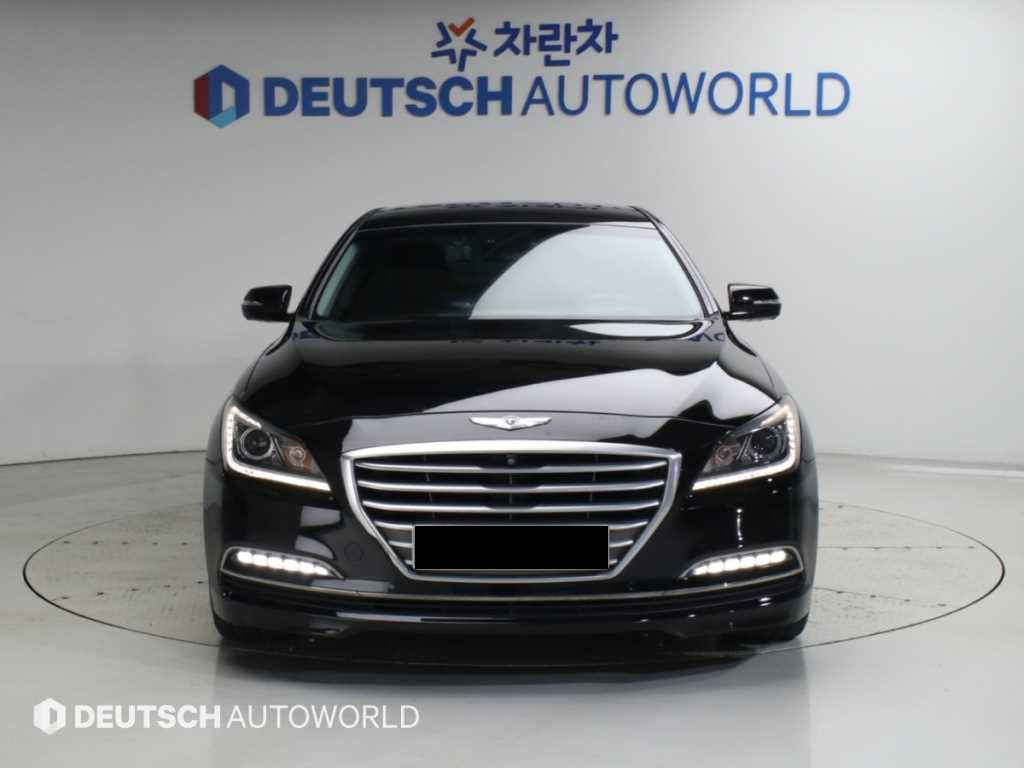 Hyundai Genesis — photo 03