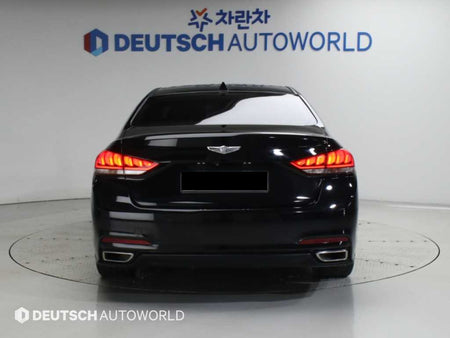 Hyundai Genesis — photo 04