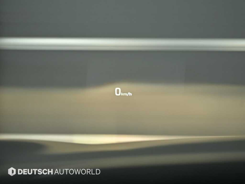 Hyundai Genesis — photo 17
