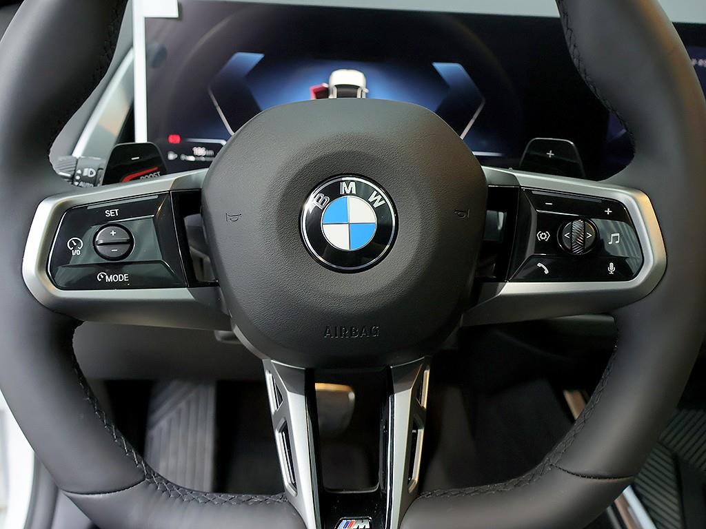 BMW X3 — photo 14