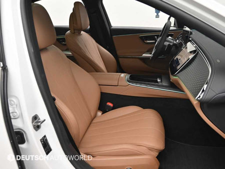 Mercedes-Benz E-Class — photo 10
