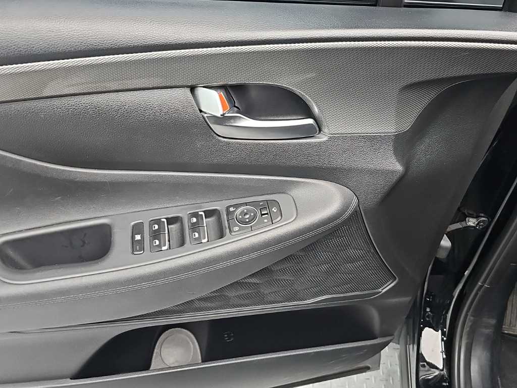 Hyundai Santafe — photo 15