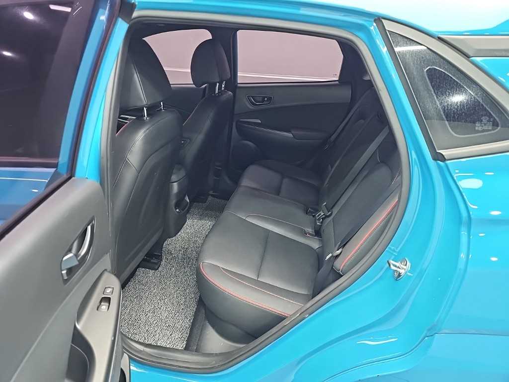 Hyundai Kona — photo 12