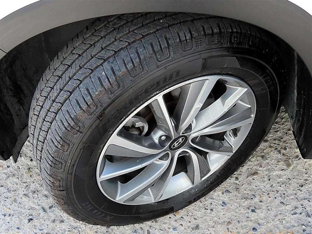 Hyundai Santafe — photo 20