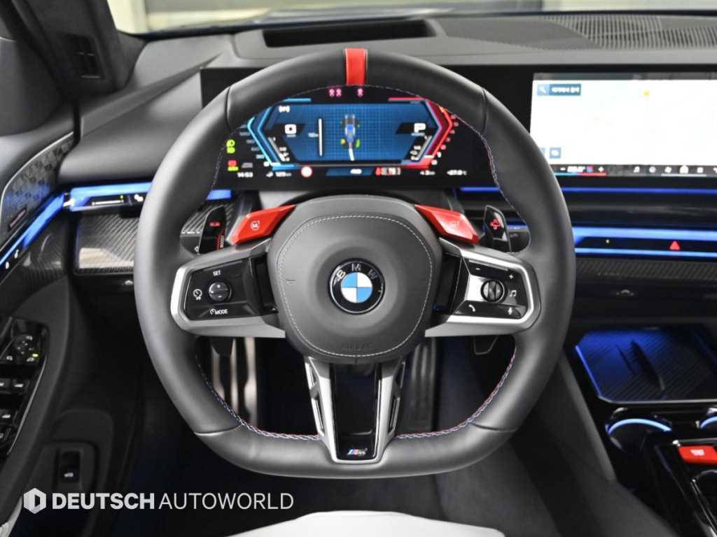 BMW M5 — photo 13