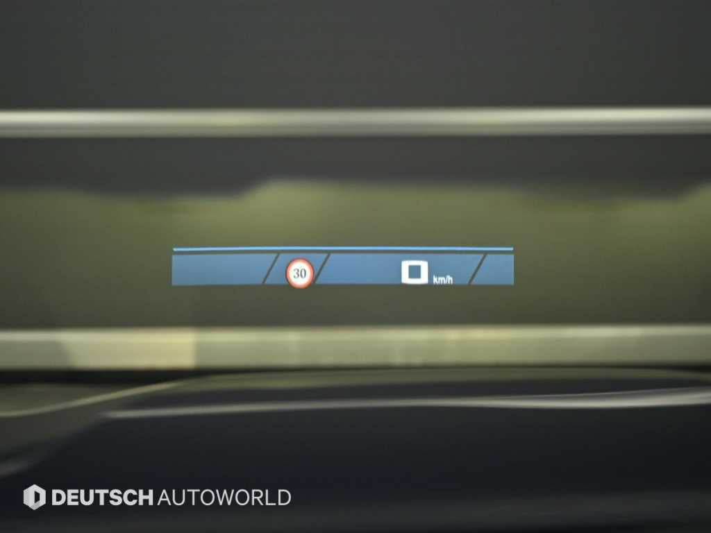 BMW M5 — photo 18