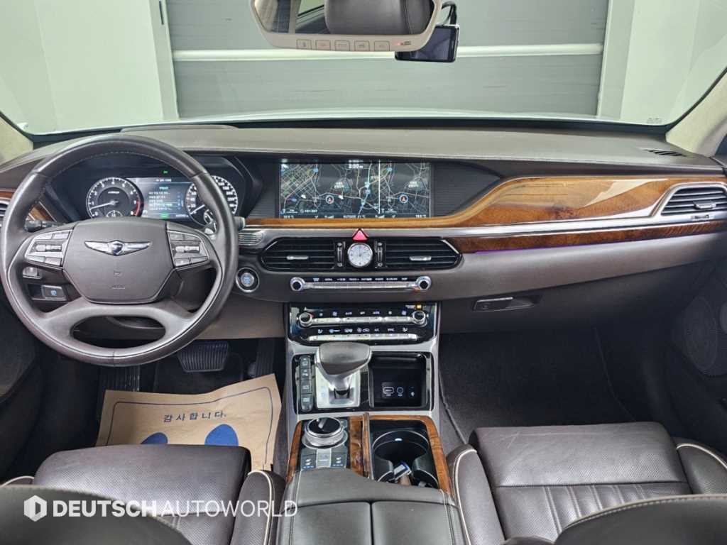 Genesis EQ900 — photo 07