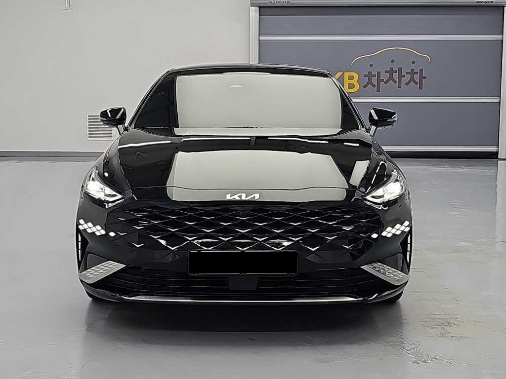 Kia K8 — photo 02