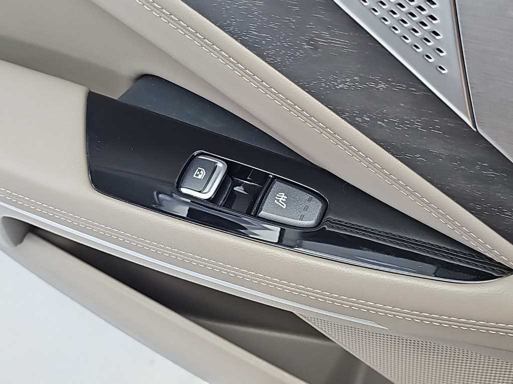 Kia K8 — photo 15