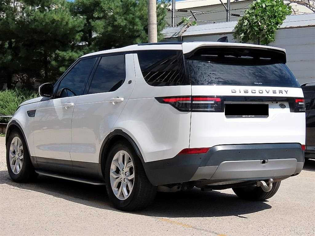 Land Rover Discovery — photo 03
