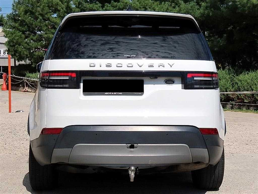 Land Rover Discovery — photo 04