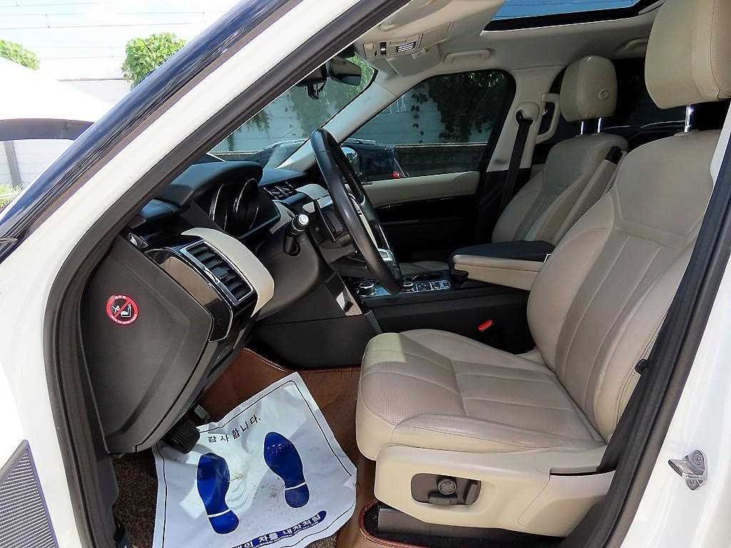 Land Rover Discovery — photo 05