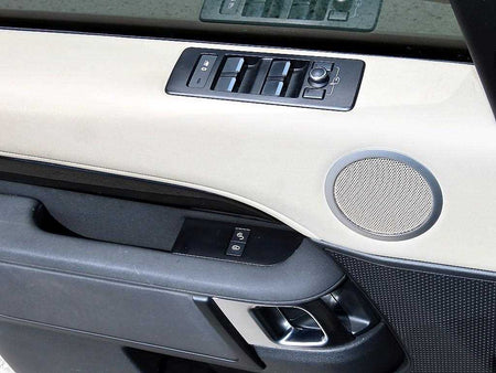 Land Rover Discovery — photo 11