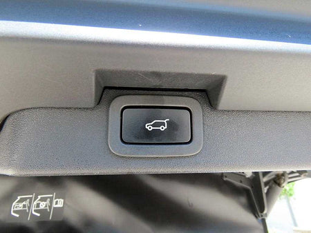 Land Rover Discovery — photo 16