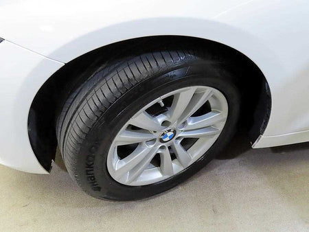 BMW 3-Series — photo 18