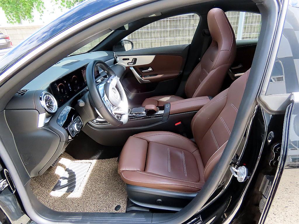 Mercedes-Benz CLA-Class — photo 05