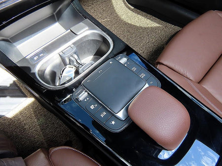 Mercedes-Benz CLA-Class — photo 12