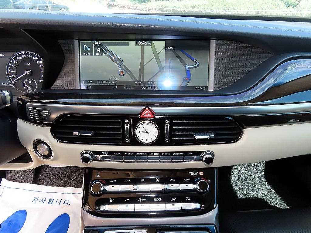 Genesis EQ900 — photo 14