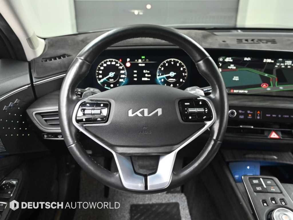 Kia K8 — photo 13