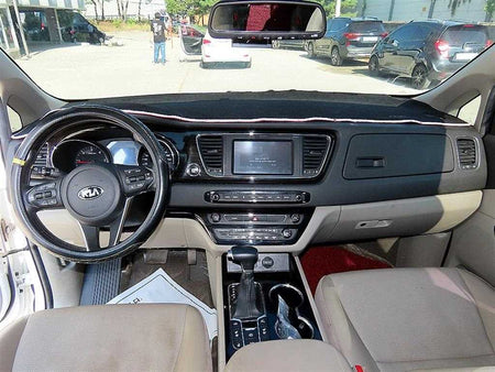 Kia Carnival — photo 08