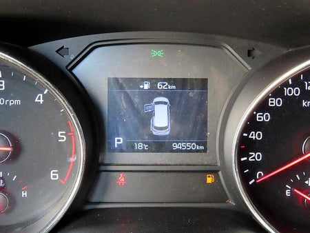 Kia Carnival — photo 10
