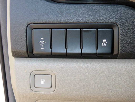 Kia Carnival — photo 13
