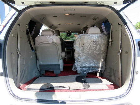 Kia Carnival — photo 17