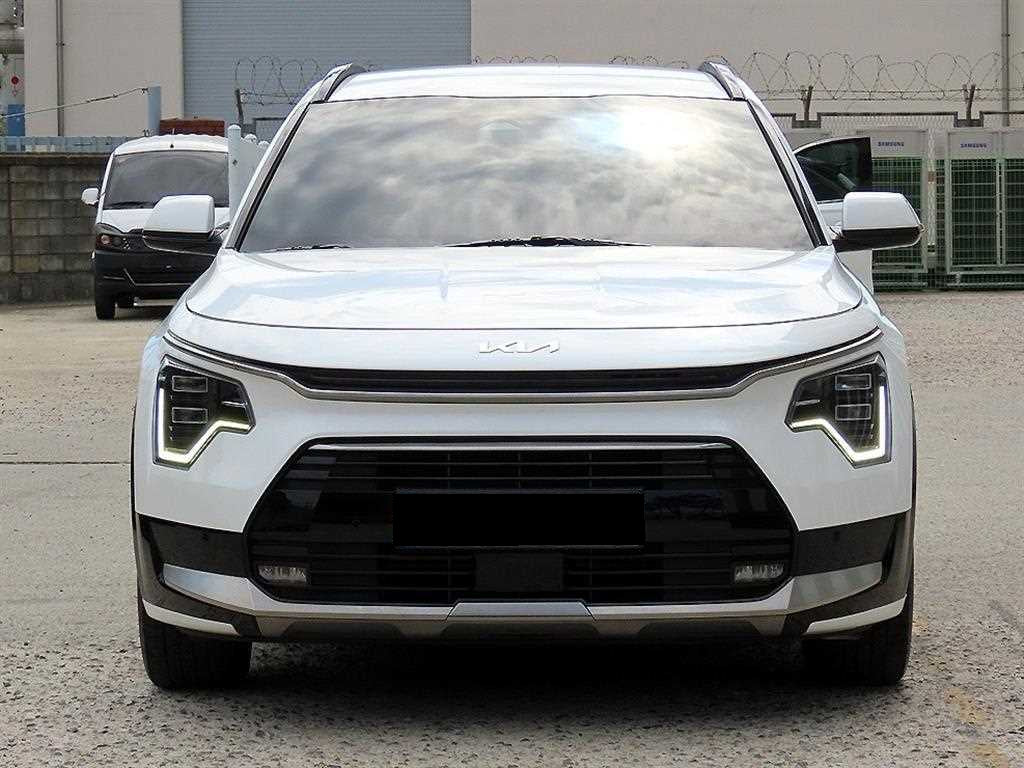 Kia Niro — photo 01