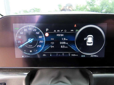 Kia Niro — photo 09