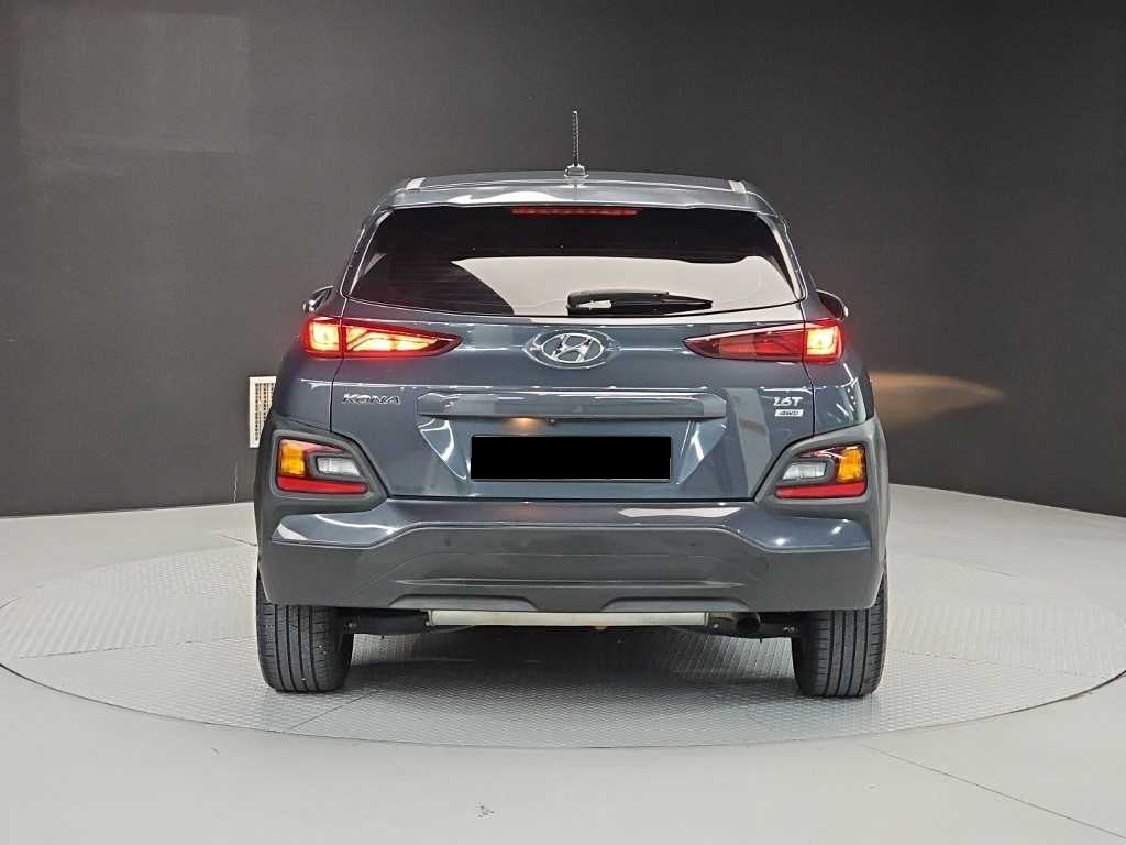 Hyundai Kona — photo 03