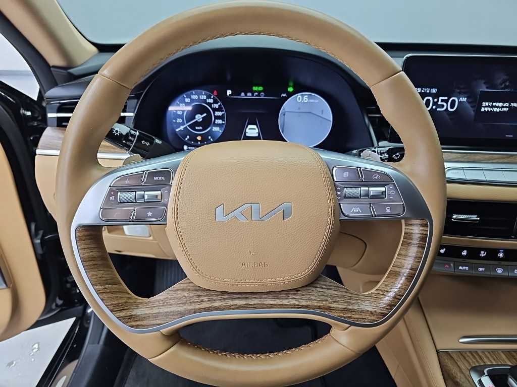 Kia K9 — photo 09
