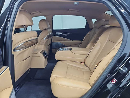 Kia K9 — photo 12