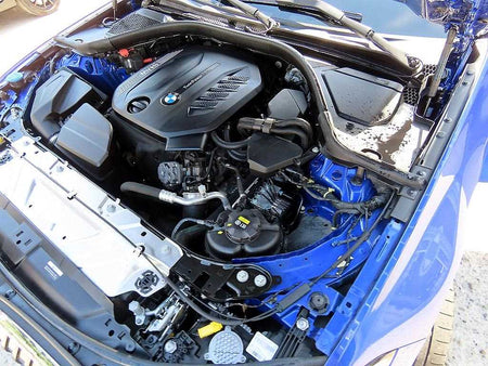 BMW 3-Series — photo 19