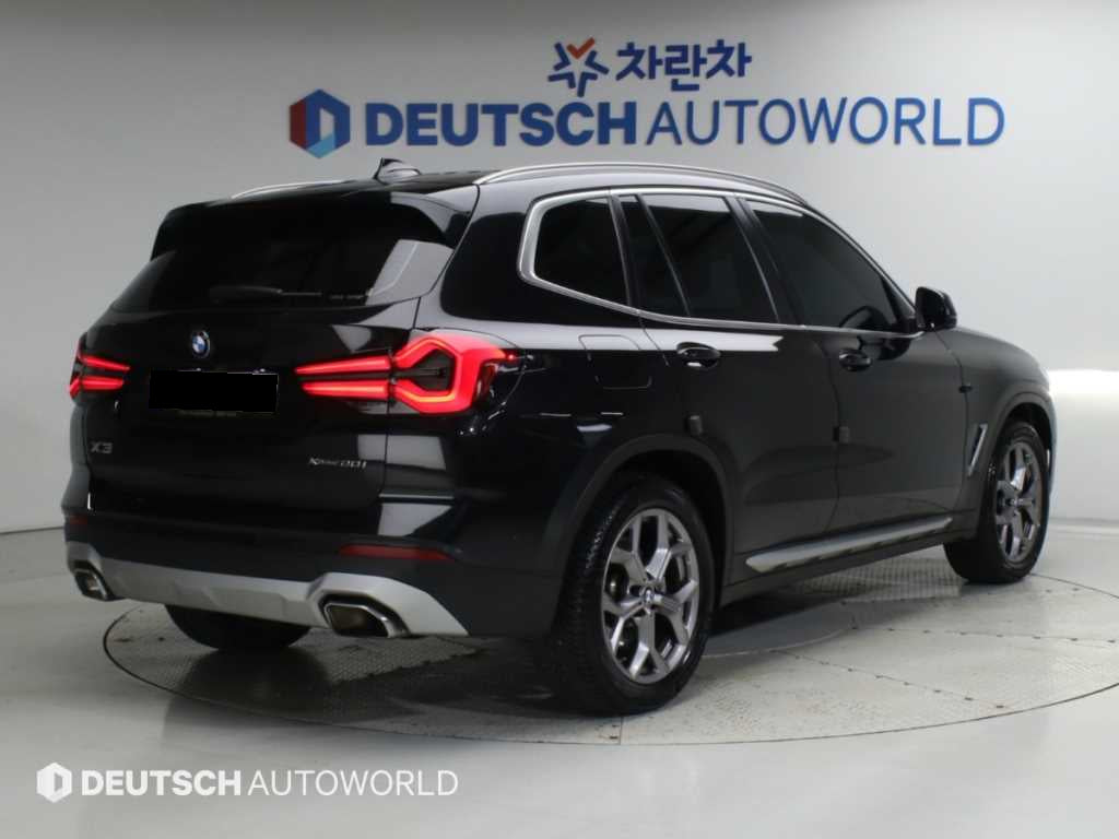 BMW X3 — photo 02