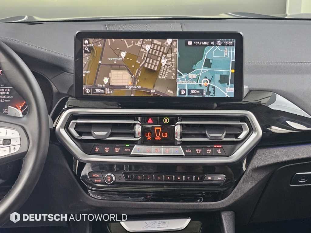 BMW X3 — photo 14