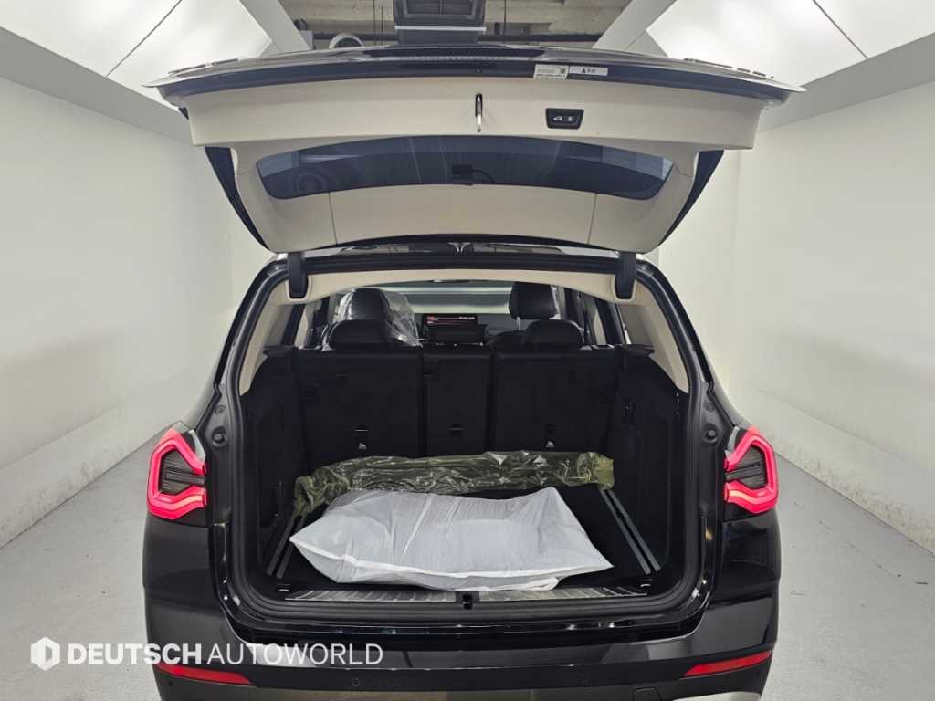 BMW X3 — photo 19