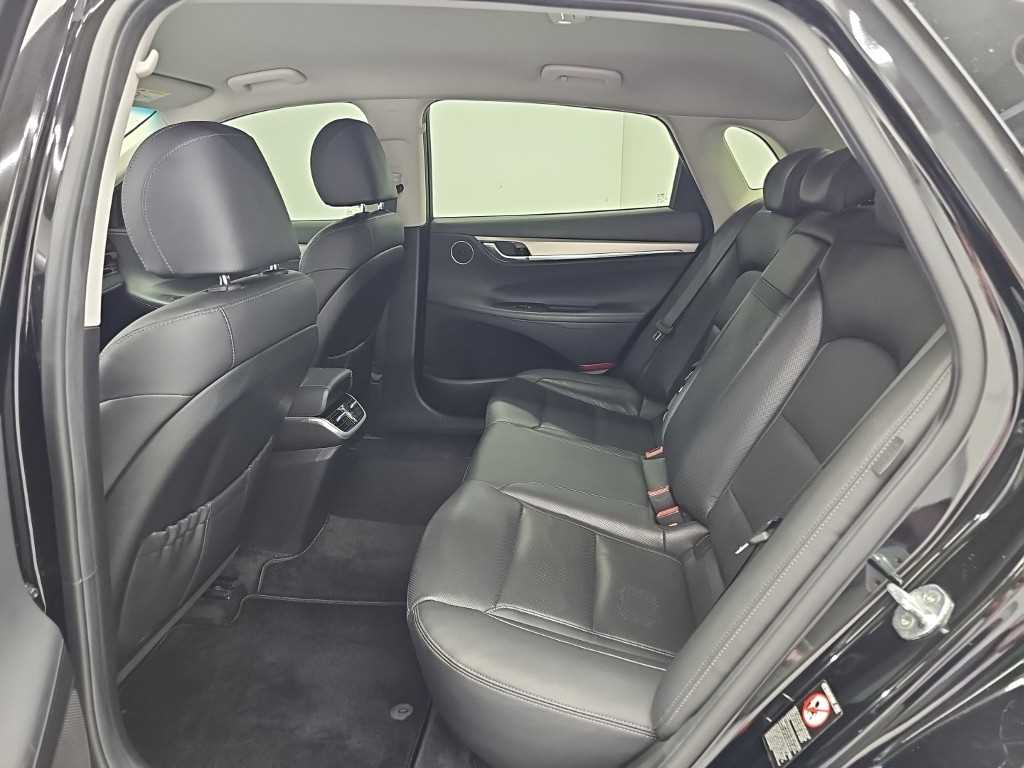 Hyundai Grandeur — photo 12