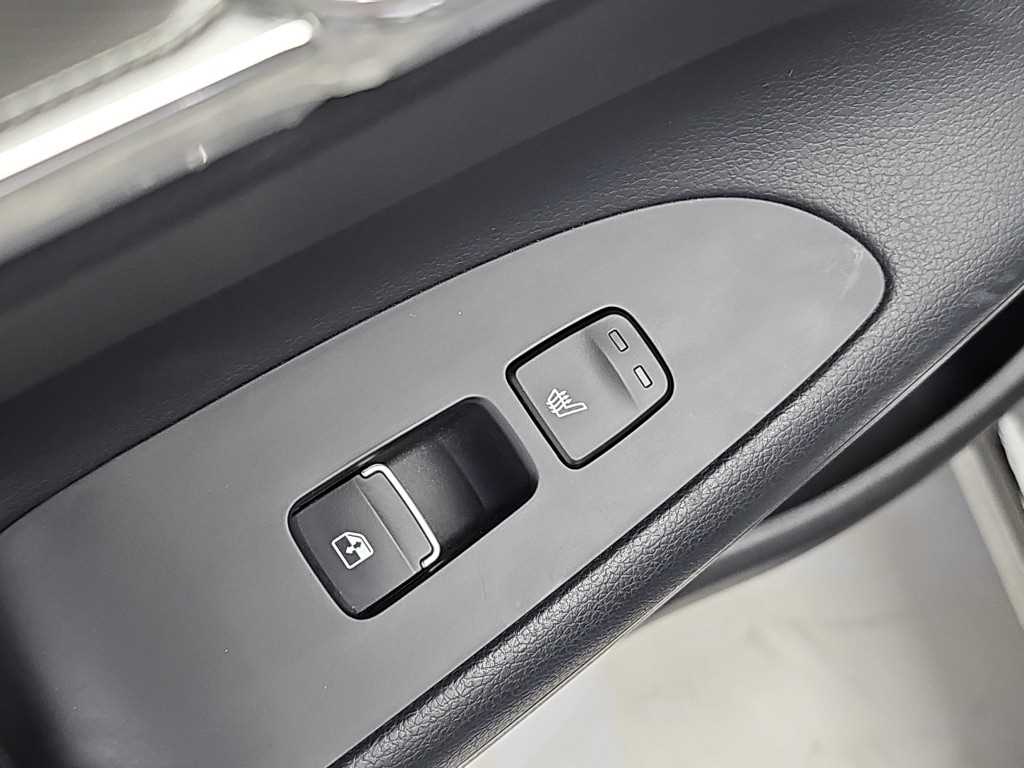 Hyundai Grandeur — photo 13