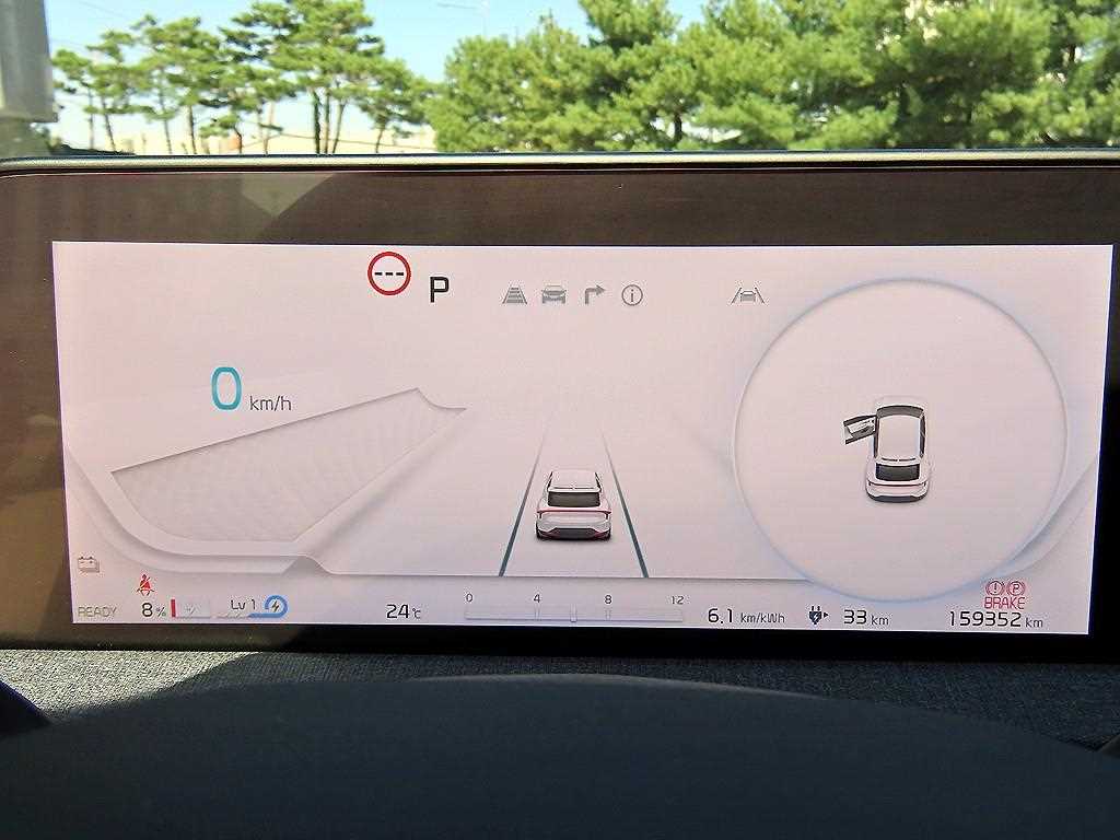 Kia EV6 — photo 09