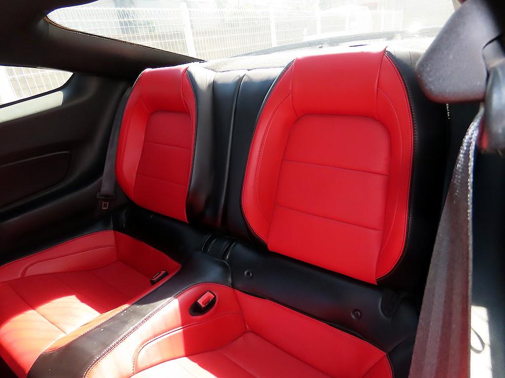 Ford Mustang — photo 06