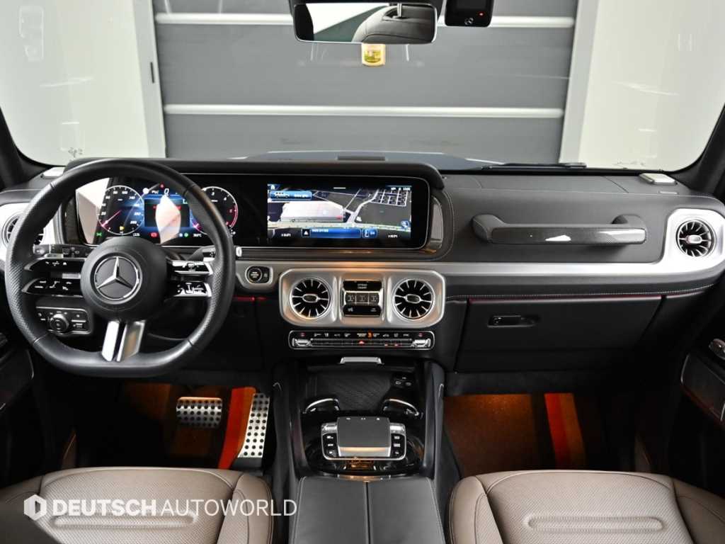 Mercedes-Benz G-Class — photo 07