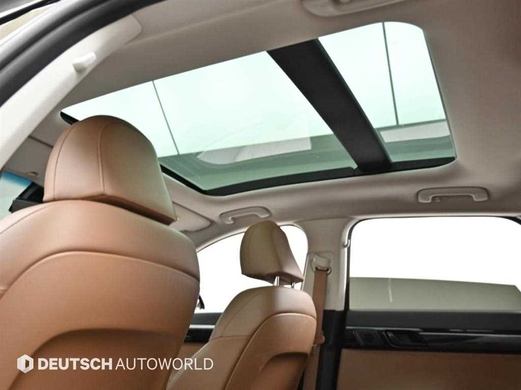 Hyundai Grandeur — photo 18