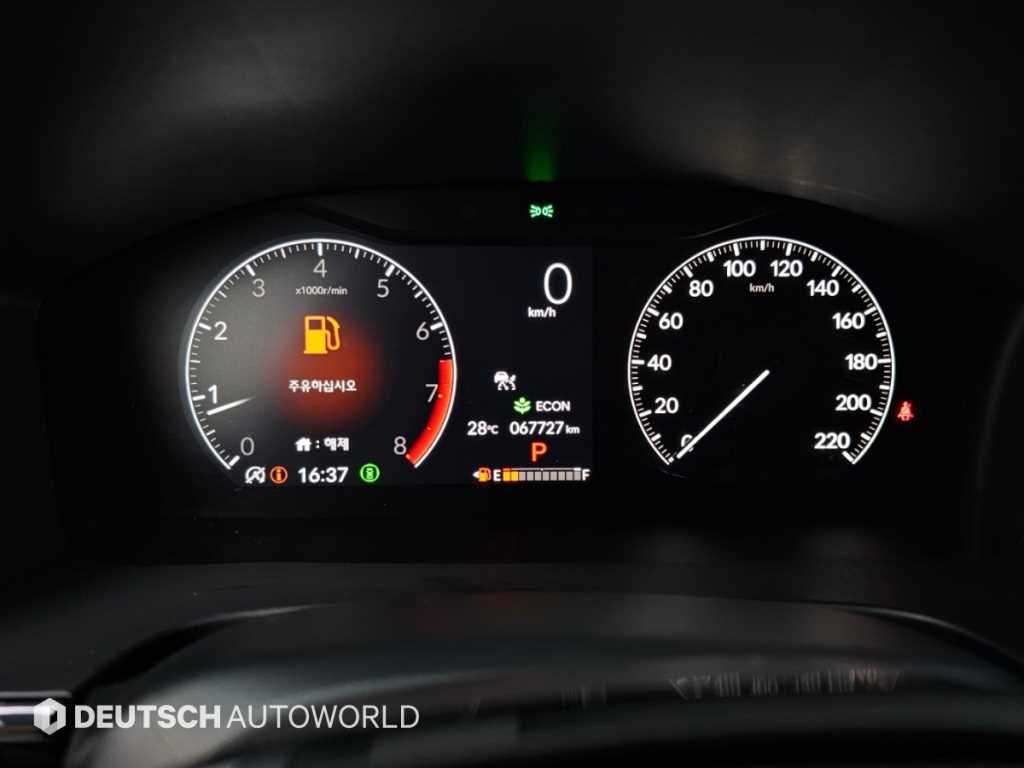Honda CR-V — photo 08