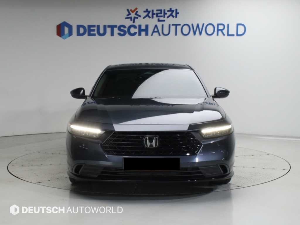 Honda Accord — photo 03