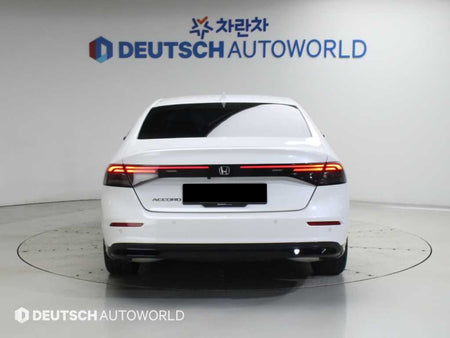 Honda Accord — photo 04